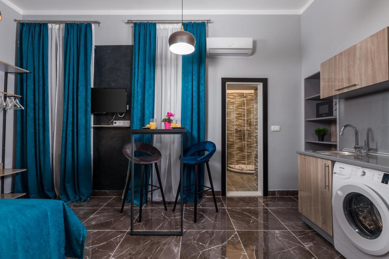 Apartments Piccola Venezia Риека Экстерьер фото