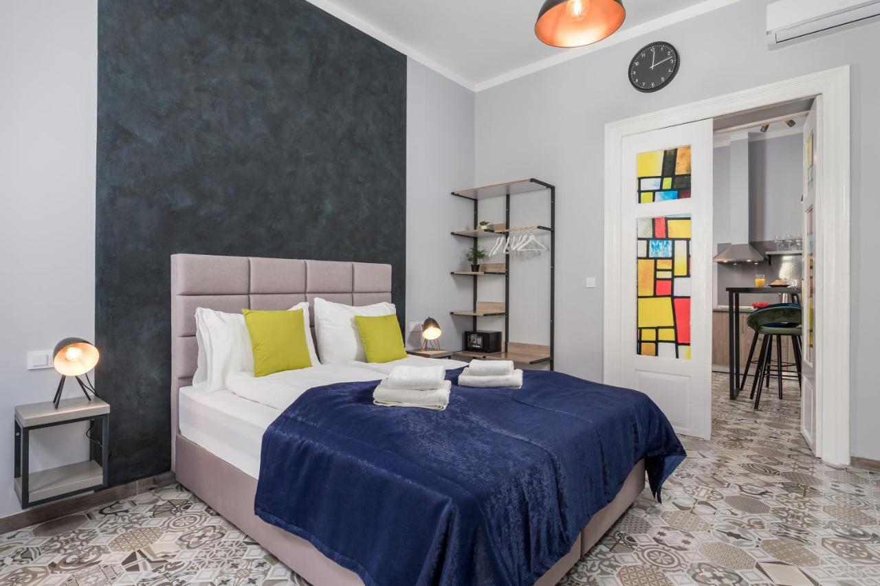 Apartments Piccola Venezia Риека Экстерьер фото