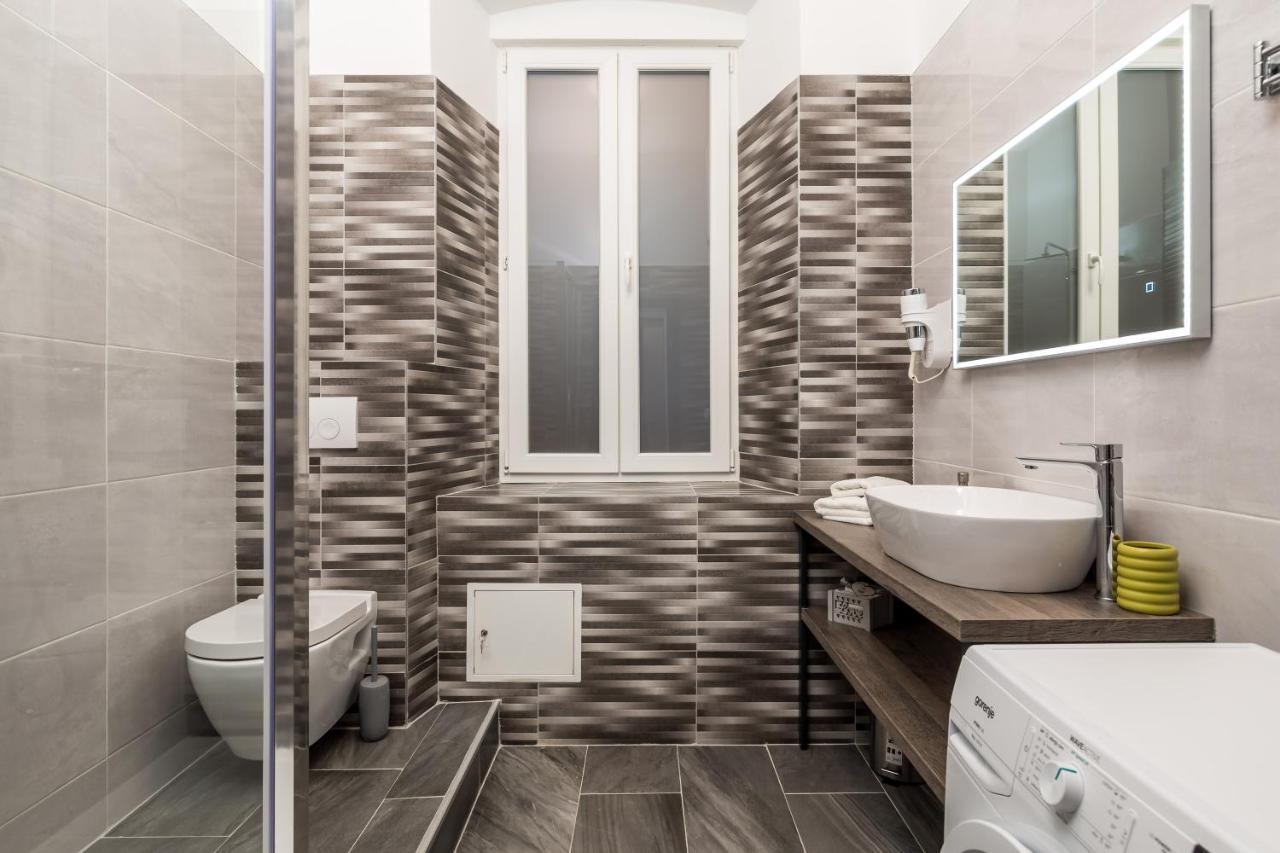 Apartments Piccola Venezia Риека Экстерьер фото